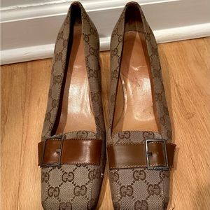 Vintage Gucci square toe heels